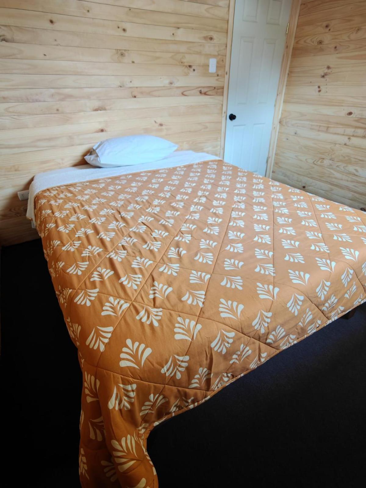 Verdeagua Hostal Chaitén Exteriör bild
